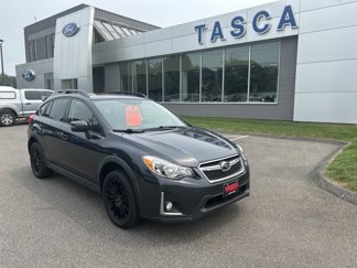 Used 2017 Subaru Crosstrek 2.0i Limited image 1