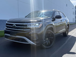 Used 2022 Volkswagen Atlas Cross Sport SE image 1