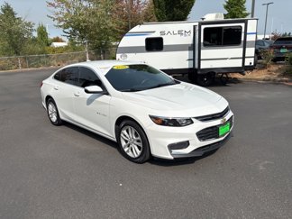 Used 2018 Chevrolet Malibu LT image 1