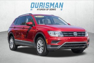 Used 2018 Volkswagen Tiguan SE w/ Panoramic Sunroof Package image 1
