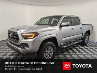 Used 2016 Toyota Tacoma SR image 1