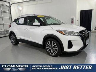 Used 2023 Nissan Kicks SV image 1