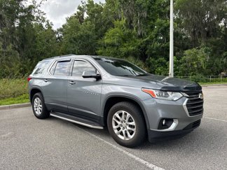 Used 2020 Chevrolet Traverse LT image 1