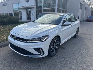New 2025 Volkswagen Jetta SEL image 1