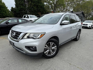Used 2018 Nissan Pathfinder SV image 1
