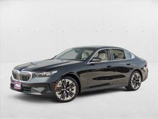 Used 2026 BMW 530i xDrive w/ Premium Package image 1