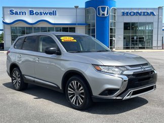 Used 2020 Mitsubishi Outlander ES image 1