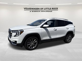 Used 2023 GMC Terrain SLT image 1