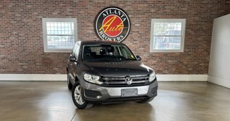 Used 2014 Volkswagen Tiguan S image 1