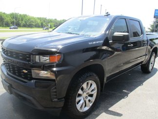 Used 2020 Chevrolet Silverado 1500 Custom w/ Custom Value Package image 1