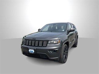 Used 2019 Jeep Grand Cherokee Altitude image 1