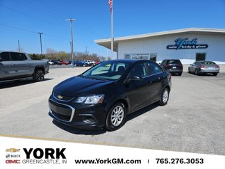 Used 2020 Chevrolet Sonic LT w/ Convenience Package image 1
