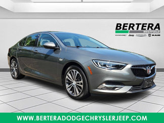 Used 2019 Buick Regal Essence w/ Driver Confidence Package I image 1