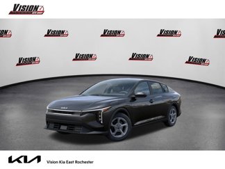 New 2025 Kia K4 LXS image 1