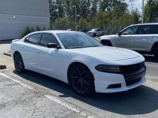 Used 2020 Dodge Charger SXT w/ Blacktop Package image 1