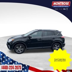 Used 2018 Toyota RAV4 XLE image 1