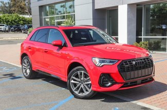 Certified 2024 Audi Q3 2.0T Premium w/ Convenience Package image 1