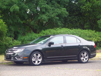 Used 2010 Ford Fusion Sport image 1