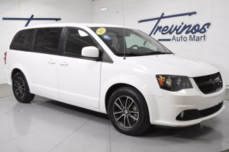 Used 2018 Dodge Grand Caravan SE image 1