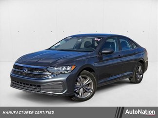 Certified 2024 Volkswagen Jetta SE w/ Panoramic Sunroof Package image 1