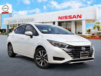 New 2025 Nissan Versa SV w/ Electronics Package image 1