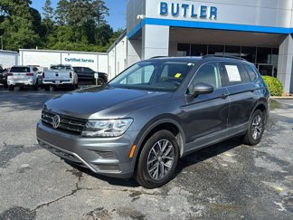 Used 2020 Volkswagen Tiguan SE w/ Panoramic Sunroof Package image 1