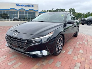 Used 2022 Hyundai Elantra Limited image 1