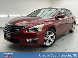 Used 2013 Nissan Altima 2.5 SV image 1