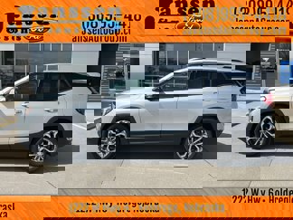 Used 2019 GMC Terrain SLT image 1