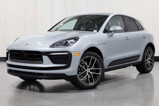 Used 2024 Porsche Macan image 1