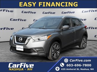 Used 2019 Nissan Kicks SV image 1