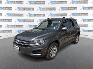 Used 2016 Volkswagen Tiguan S image 1