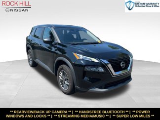 Used 2023 Nissan Rogue S image 1