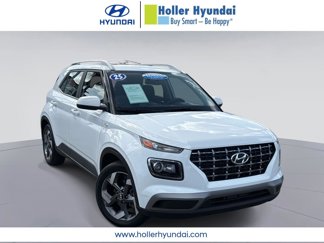 Certified 2025 Hyundai Venue SEL video 1