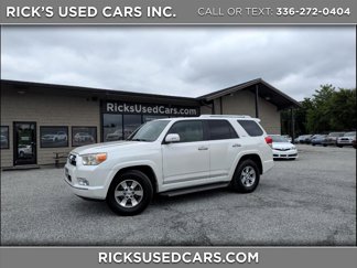 Used 2011 Toyota 4Runner SR5 image 1