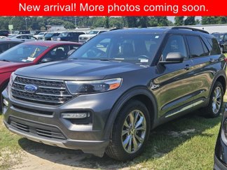 Used 2020 Ford Explorer XLT w/ Equipment Group 202A image 1