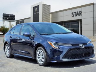 Used 2022 Toyota Corolla LE image 1