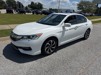 Used 2016 Honda Accord EX-L image 1