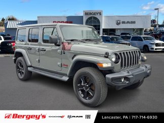 Used 2021 Jeep Wrangler Unlimited Sahara image 1