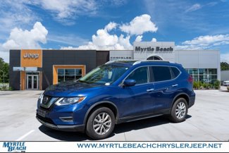 Used 2019 Nissan Rogue SV image 1