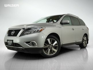 Used 2015 Nissan Pathfinder Platinum image 1