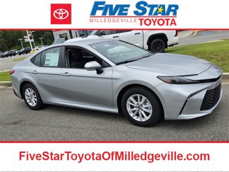 New 2026 Toyota Camry LE video 1