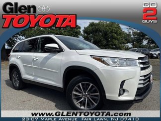 Used 2019 Toyota Highlander XLE image 1