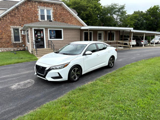 Used 2023 Nissan Sentra SV image 1