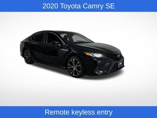 Used 2020 Toyota Camry SE image 1