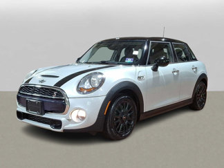 Used 2015 MINI Cooper S image 1