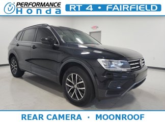 Used 2019 Volkswagen Tiguan SE w/ Panoramic Sunroof Package image 1