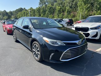 Used 2018 Toyota Avalon XLE Premium image 1