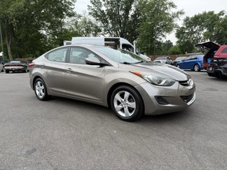 Used 2013 Hyundai Elantra GLS image 1