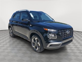 Used 2024 Hyundai Venue SEL image 1